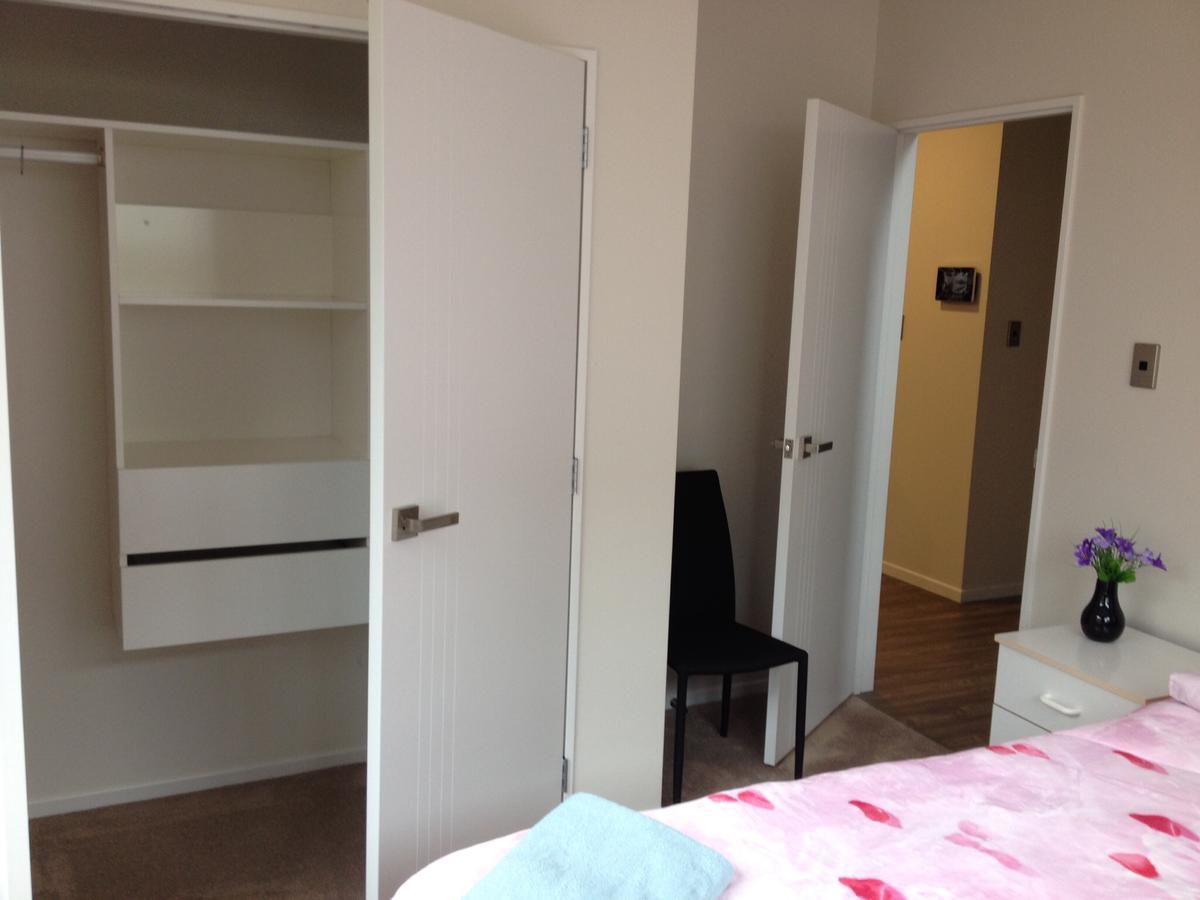 אוקלנד Brand New Bedroom In Karaka מראה חיצוני תמונה